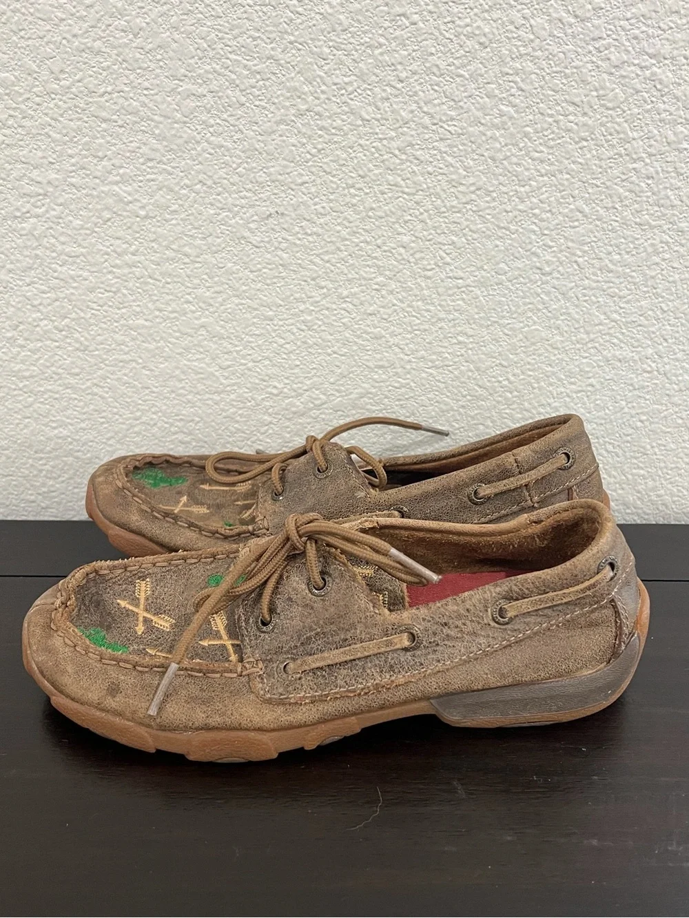 Twisted X Youth Girls Leather Painted Cactus , Arrow Deck shoes size 3
